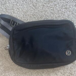 lululemon athletica Black Belt Bag with Gray Strap